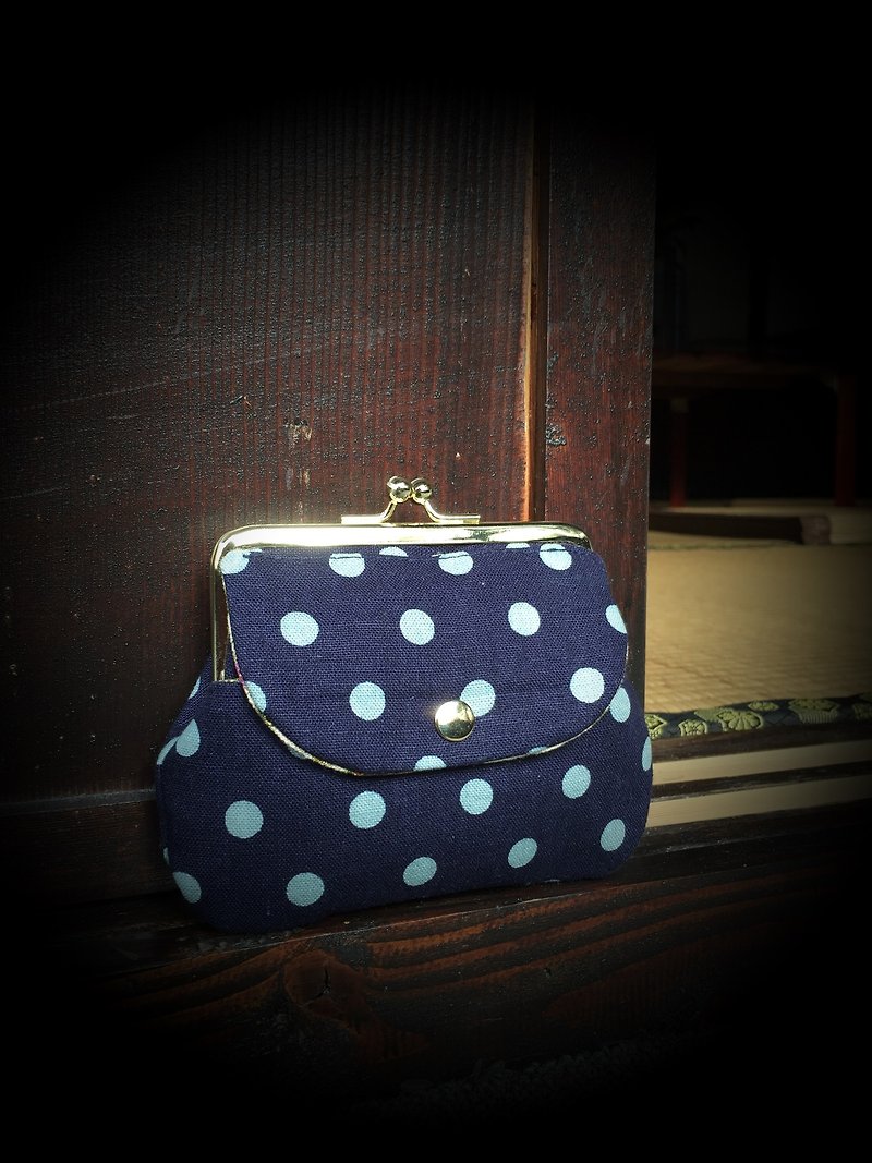 Japan Shuiyu little pocket bag (light blue dots) - กระเป๋าสตางค์ - วัสดุอื่นๆ สีน้ำเงิน