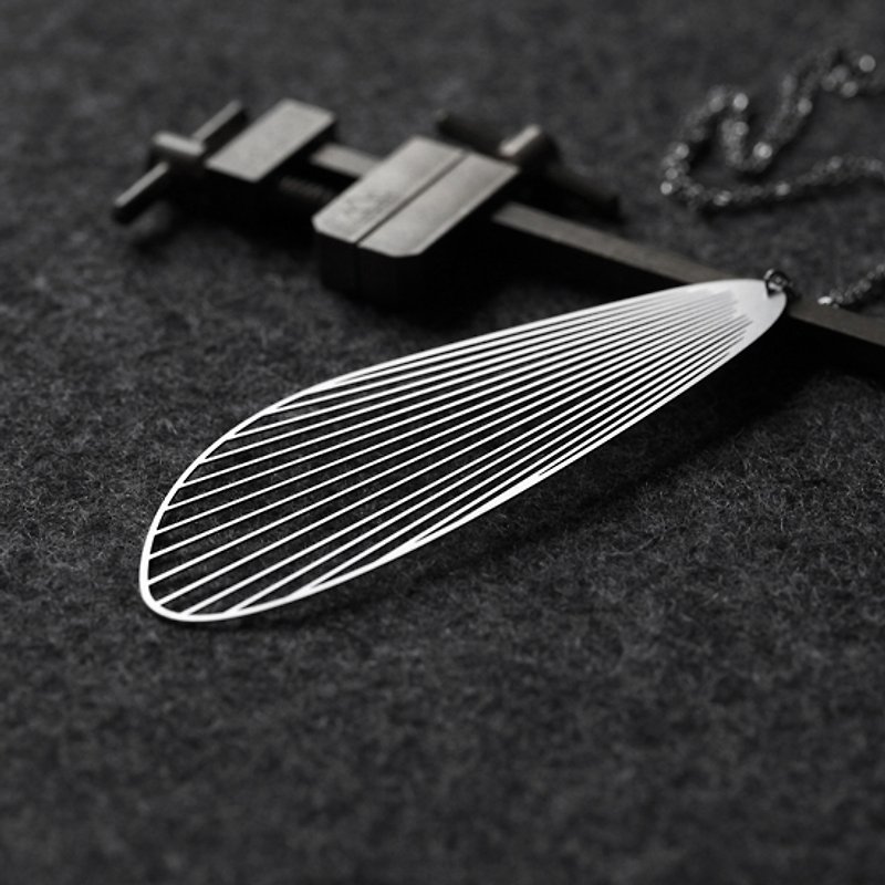 Fan necklace (L) Fan Pendant - สร้อยคอ - โลหะ 