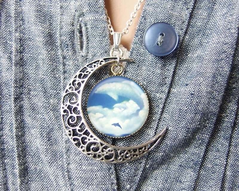 Dolphin Cloud-Necklace/Accessories/Birthday Gift【Special U Design】 - Necklaces - Other Metals White