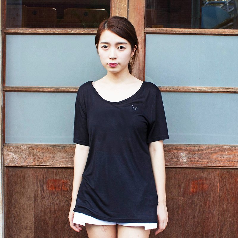 SUMI Panda Panda embroidered black T-shirt_5SF002_ - Women's T-Shirts - Cotton & Hemp Black