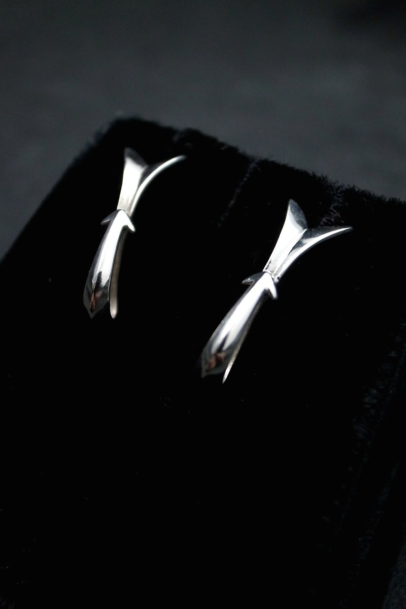 Direction series [direction ear pin type 925 sterling silver earrings] (one pair) Valentine's Day / blessing gift - Earrings & Clip-ons - Sterling Silver Silver