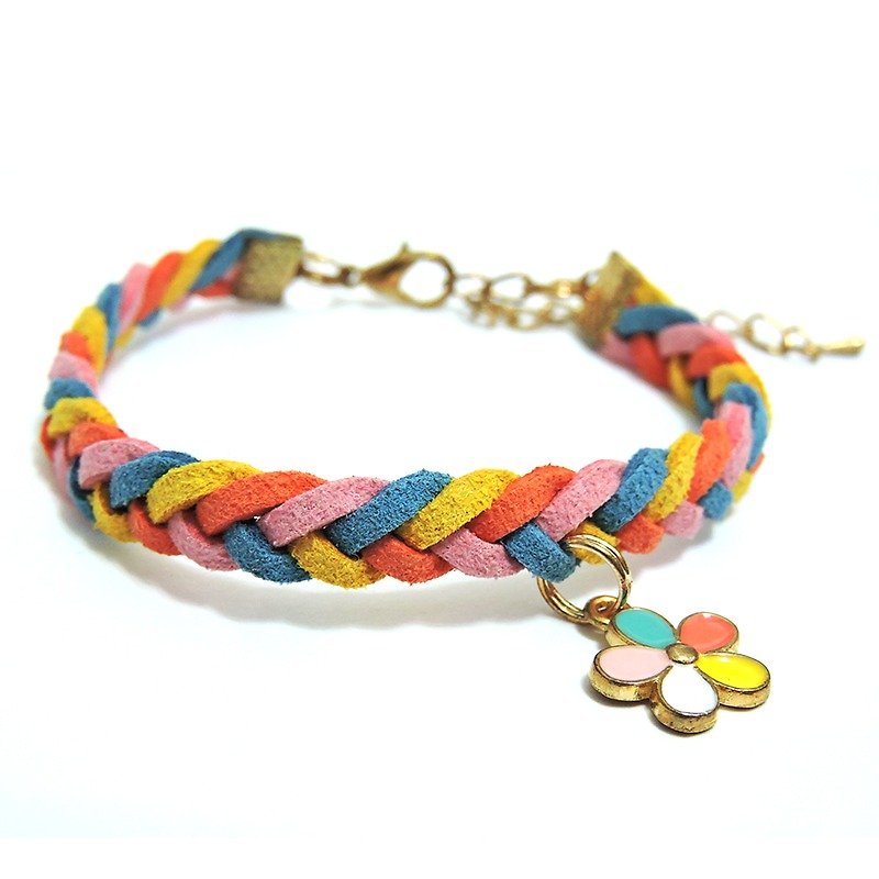 Colorful hand-made bracelet with flowers in full bloom - Bracelets - Other Materials Multicolor