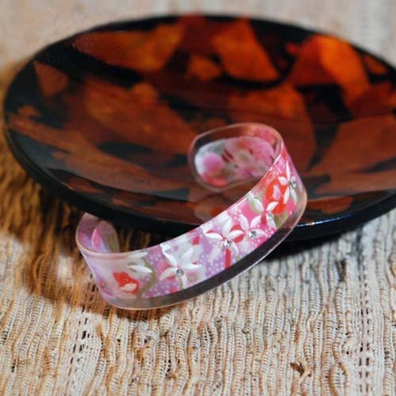 [MITHX Hands] pink, translucent sculpture, Japanese bracelet - สร้อยข้อมือ - อะคริลิค สึชมพู