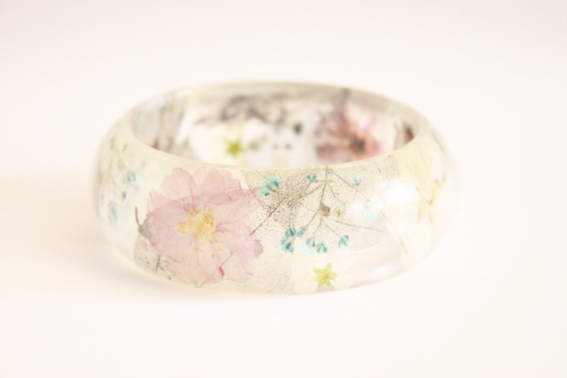 Yahua cherry bracelet / Sakura Bracelet - Bracelets - Plants & Flowers White