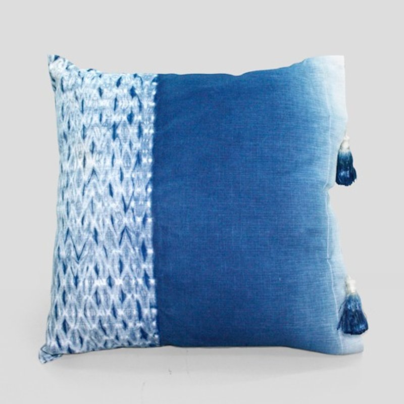 藍染抱枕 - 枕頭/咕𠱸 - 棉．麻 藍色