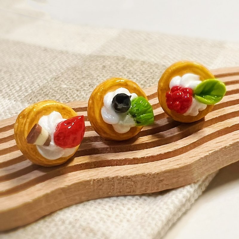 Delicious fruit pie earring set (two sets) (can be changed to Clip-On) - ต่างหู - ดินเหนียว หลากหลายสี