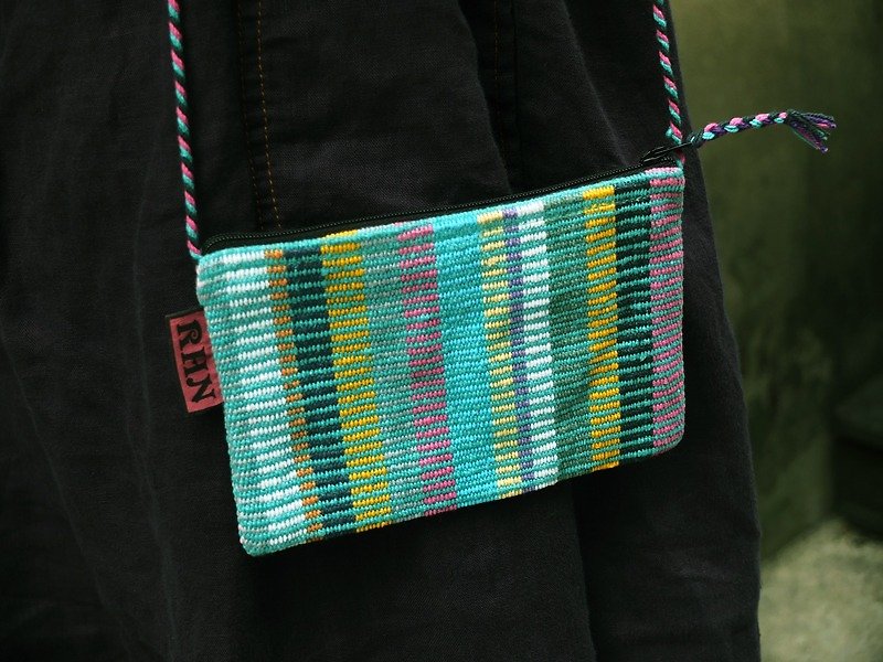 <台湾排他手織り>ネパールのRHN手編みの小さなバックパック/携帯電話のバックパック（青緑色パターン） - ショルダーバッグ - コットン・麻 ブルー