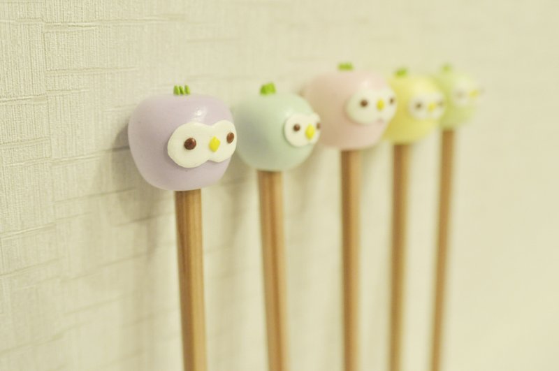 APOOZI Apple Bird owl colorful macarons color wood pencils (single) - กล่องใส่ปากกา - ดินเหนียว หลากหลายสี