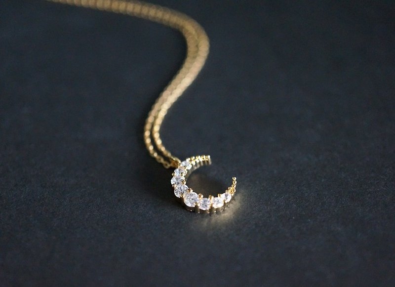 [14KGF] Necklace, Crescent Moon - Necklaces - Other Metals Gold