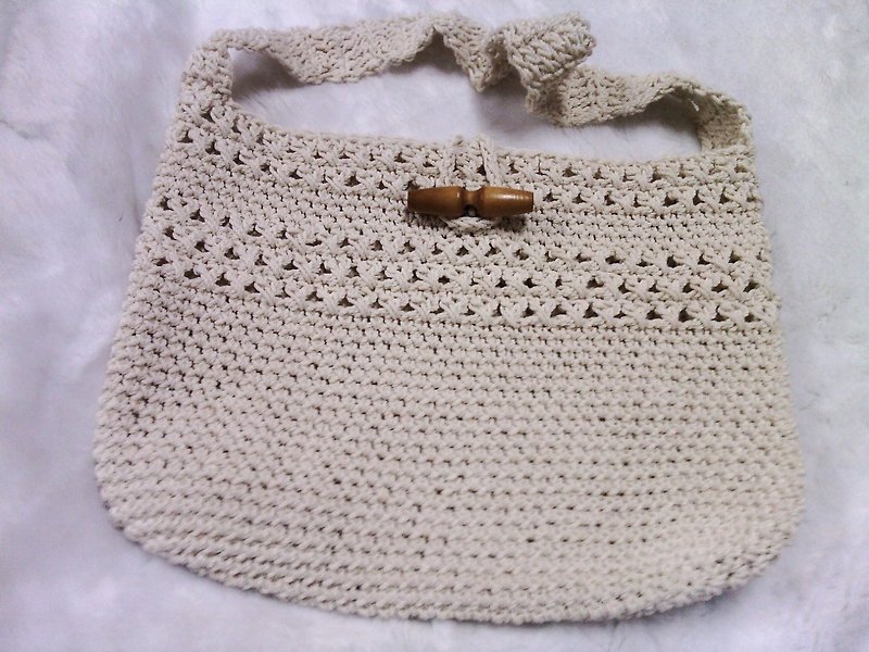 Cotton hand-knitted side backpack is also a handbag - กระเป๋าแมสเซนเจอร์ - วัสดุอื่นๆ ขาว