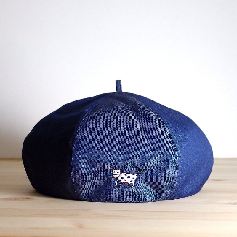 Blue cow beret - หมวก - ผ้าฝ้าย/ผ้าลินิน สีน้ำเงิน