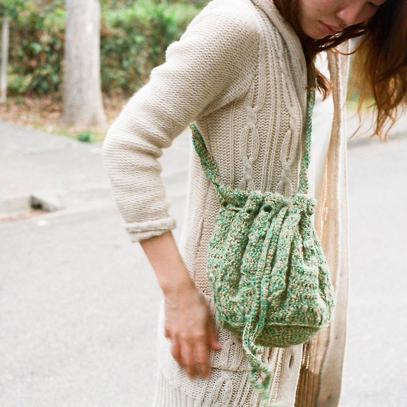 Pellets child lettuce beam port rope bag - กระเป๋าหูรูด - วัสดุอื่นๆ สีเขียว