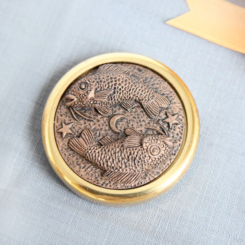 ◤Classic Handmade Zodiac Paperweight- Pisces - Other - Other Metals Gold