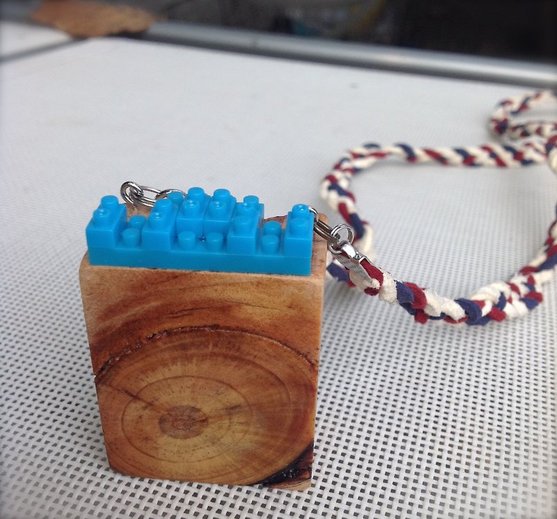 ∞ necklace blue bricks Walls - Necklaces - Wood Brown