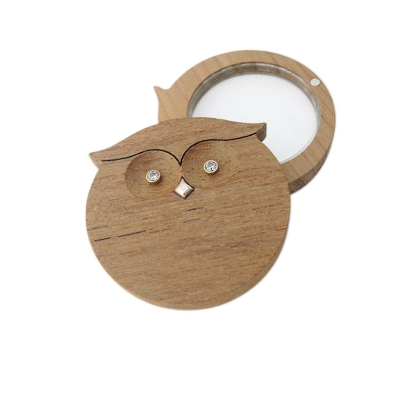 Play wooden silver house as if happen - a magnifying glass - Other - Wood Brown