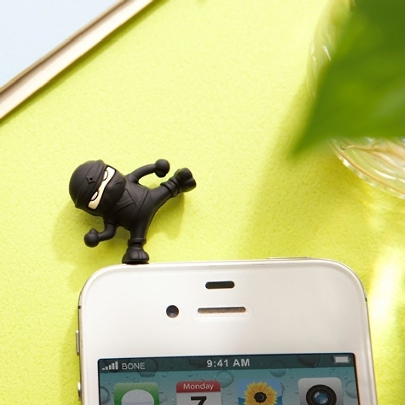 Skirting Ninja Ninja Stylus Touch headphone plug - Phone Stands & Dust Plugs - Silicone Black