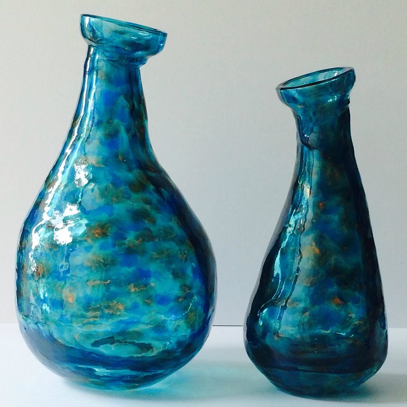 慢舞│簡約復古風海藍色彩繪玻璃花瓶禮盒 - 擺飾/家飾品 - 玻璃 藍色