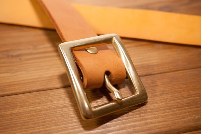 Dreamstation leather Pao Institute, Italian vegetable tanned leather handmade belt 3.5CM (Ming yellow) - belt / belt / Brass - เข็มขัด - หนังแท้ สีเหลือง