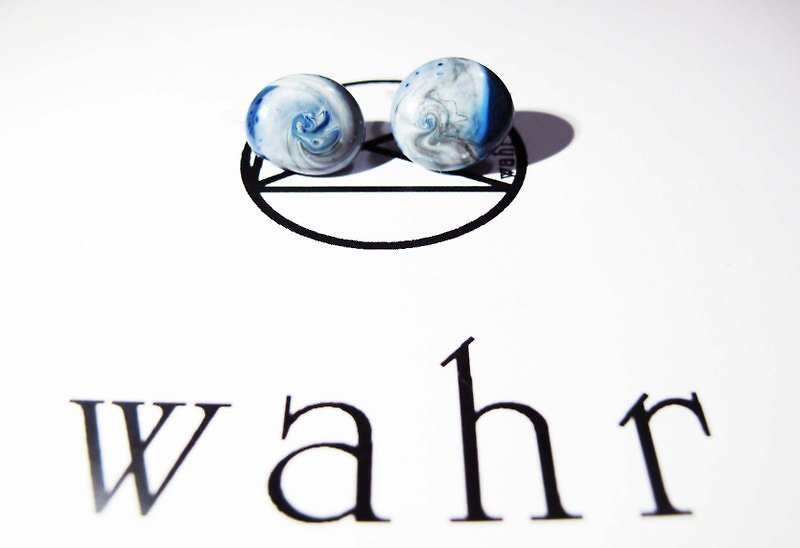 【Wahr】-夾式-藍起司耳環(一對) - Earrings & Clip-ons - Waterproof Material Multicolor