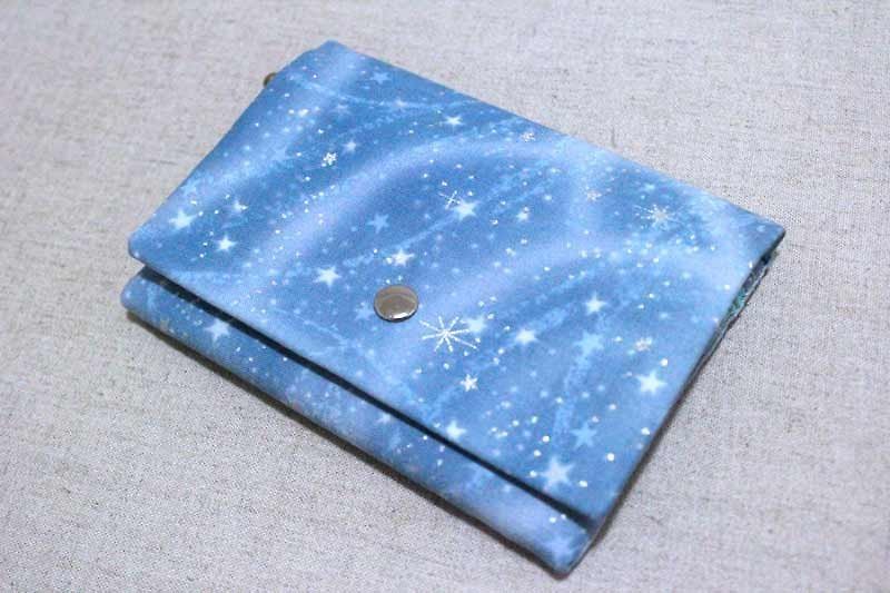Multi-level purse - Blue Sky Dream - กระเป๋าใส่เหรียญ - วัสดุอื่นๆ สีน้ำเงิน