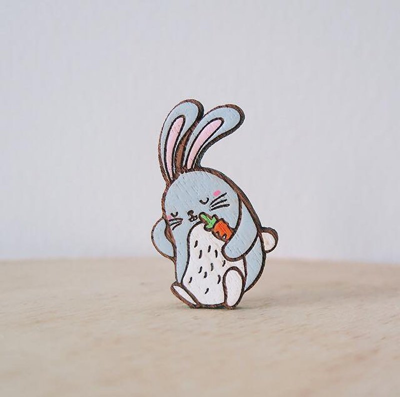 Wooden brooch rabbit - เข็มกลัด - ไม้ สีเทา