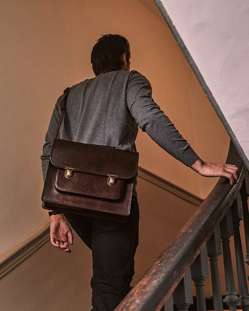 Santa Anna British Handmade Leather Briefcase / Small School Bag (Mid) - Messenger Bags & Sling Bags - Genuine Leather Brown