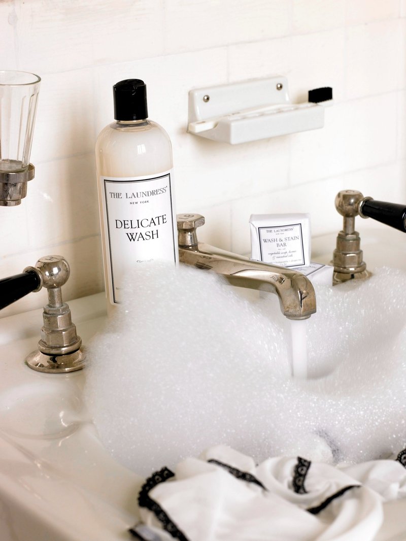 The Laundress 精緻衣物洗衣精  - 洗衣精/衣物清潔 - 植物．花 