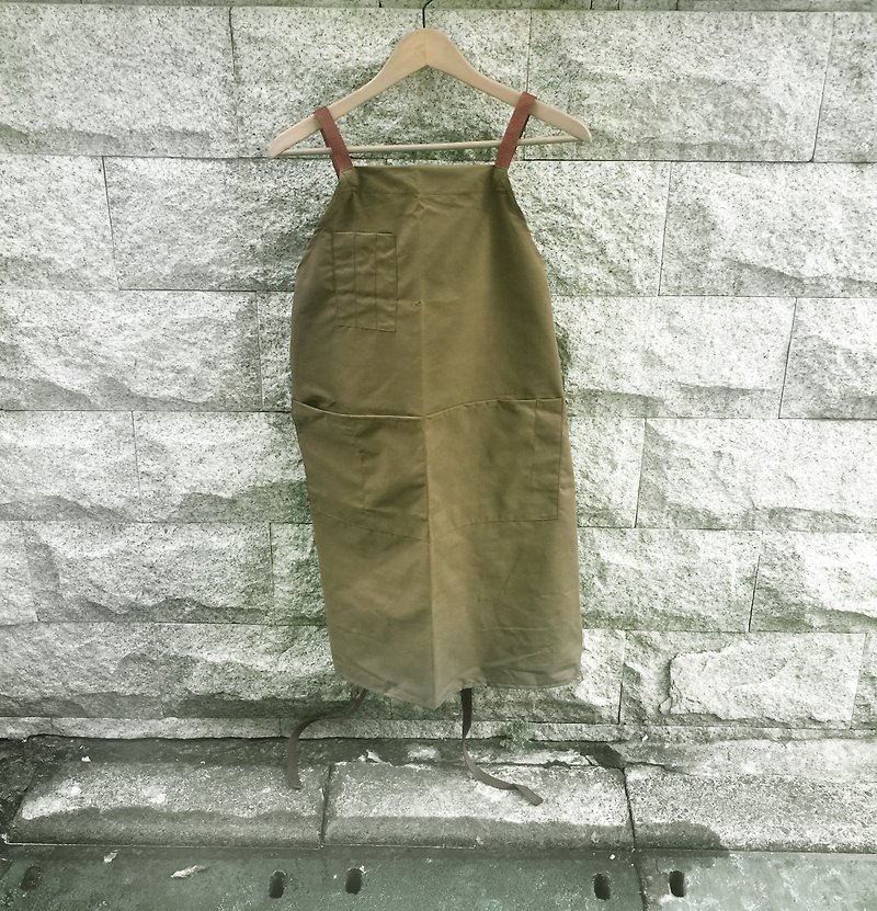 Sienna staff overalls apron - ผ้ากันเปื้อน - เส้นใยสังเคราะห์ สีเขียว