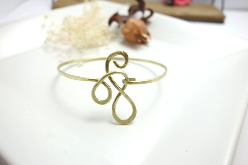 ◎ bracelet handmade bracelet fine brass wire tapping - Bracelets - Other Metals Yellow