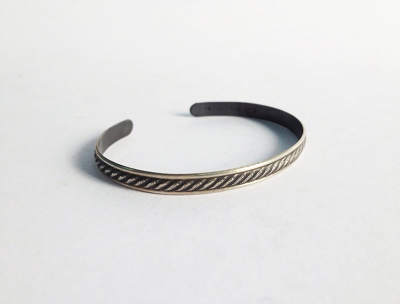 摩里安那之四・純銀復古手環(斜紋) | Moriana - 手鍊/手環 - 其他金屬 白色