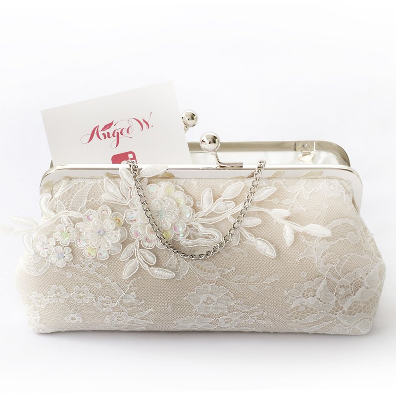 Alencon Lace Bridal Clutch with beaded sequins embroidery in Champagne - อื่นๆ - วัสดุอื่นๆ สีกากี