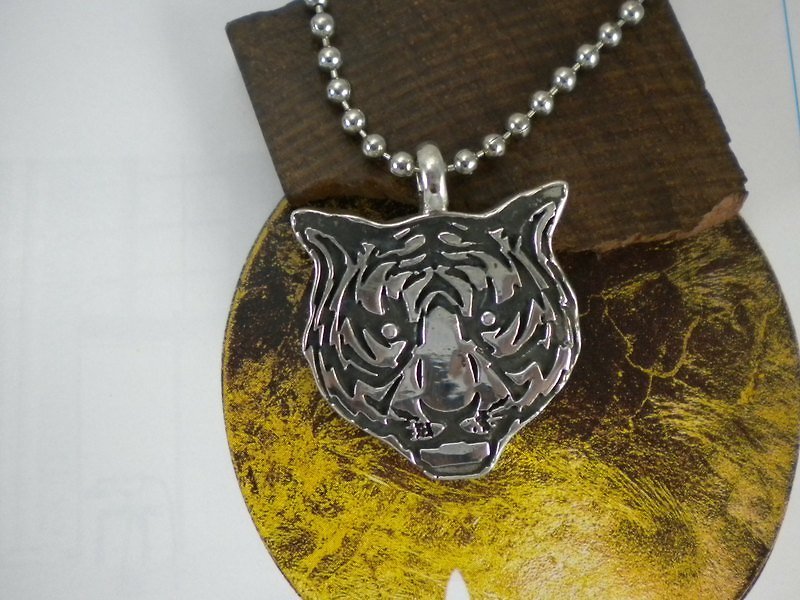 Tigerhead (without chain) - Necklaces - Sterling Silver Silver