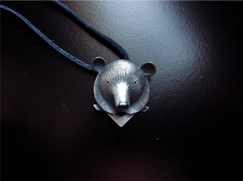 2個-台灣黑熊 Formosan black bear-純銀墜飾(附皮繩) - Necklaces - Other Metals Gray