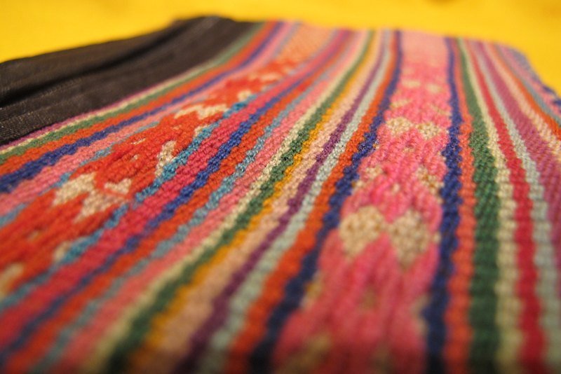 羊駝織布拼接多彩織布長方包-粉藍 - 其他 - 其他材質 多色
