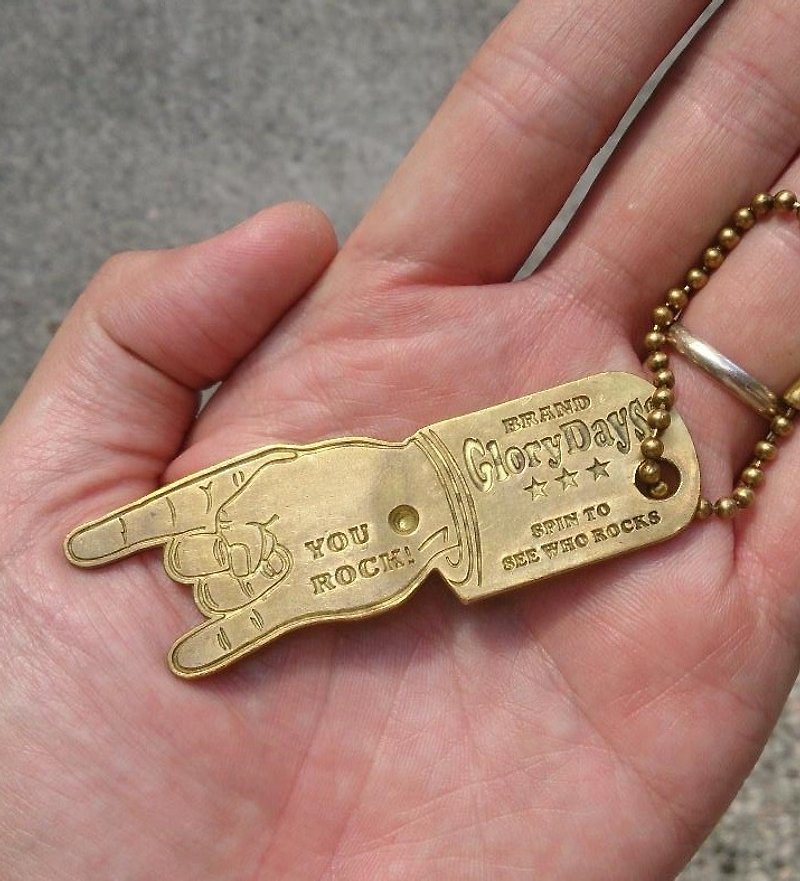 YOU ROCK Brass Keychain - デビルアングルの<イエロー>キーホルダー - キーホルダー・キーケース - 銅・真鍮 ゴールド