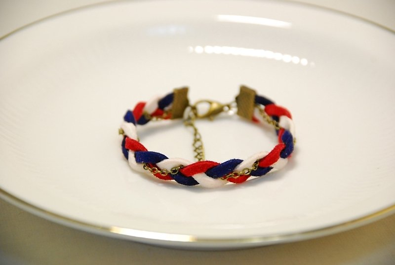 :: Cat Princess:: Leather Metal Chain ~ Navy Red Blue White // Bracelet - Bracelets - Other Metals Multicolor