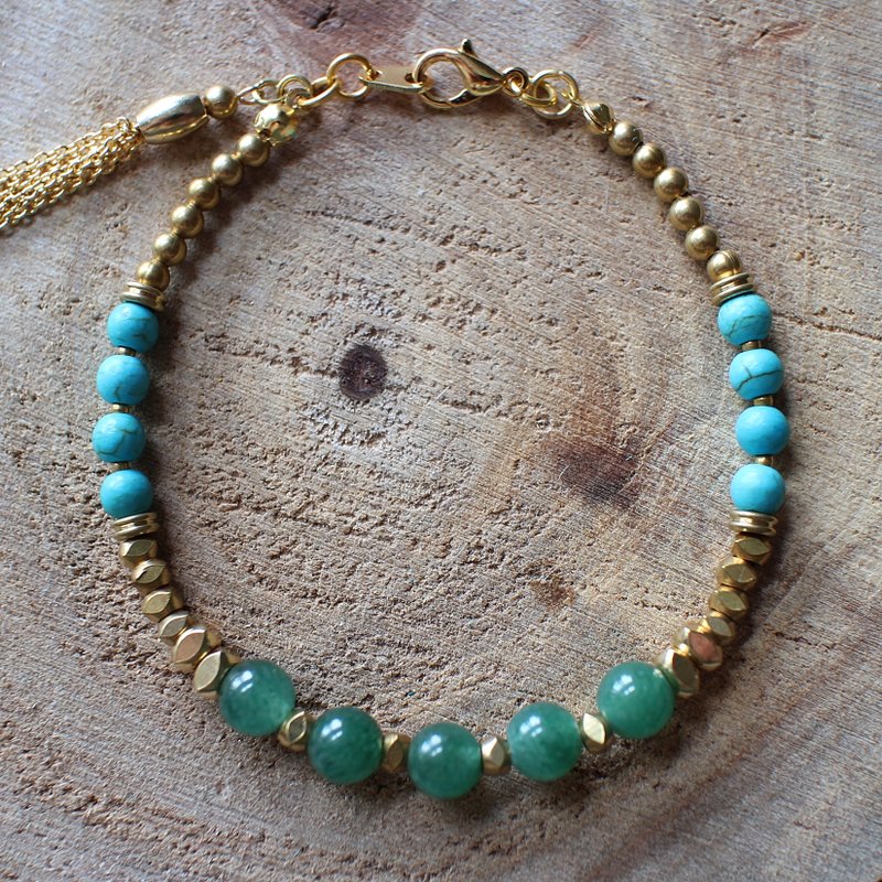 Muse natural wind series NO.76 Dongling jade green turquoise bracelet brass - สร้อยข้อมือ - วัสดุอื่นๆ สีเขียว