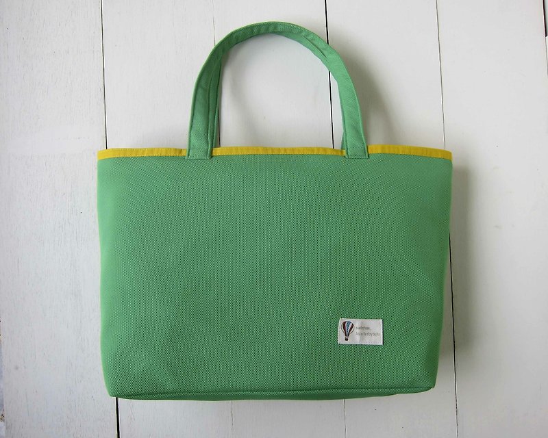 運動型特大號托特包-亮綠 - Messenger Bags & Sling Bags - Other Materials Multicolor