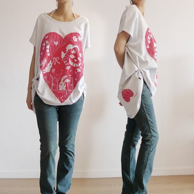 Playing cards. Alice - Women's T-Shirts - Cotton & Hemp Red