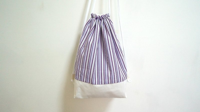其他材質 水桶包/束口袋 紫色 - 條紋紫遇上白