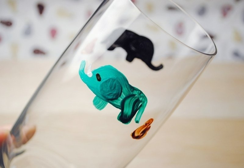 460cc【MSA 玻璃彩繪】大象の日常生活篇 玻璃杯 水杯 - อื่นๆ - แก้ว สีเขียว