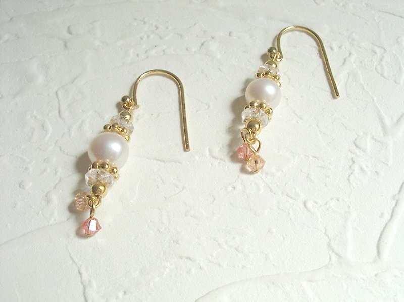 Vintage pearl earrings hook - Earrings & Clip-ons - Other Materials Pink