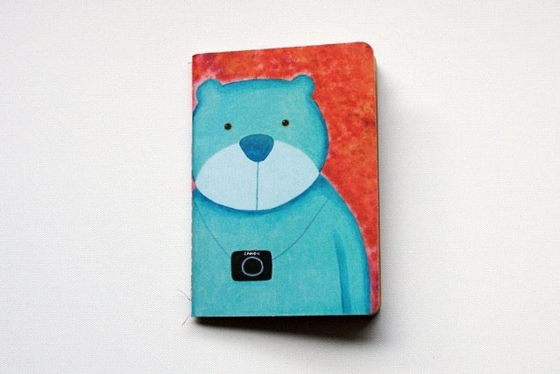 Small notebook | love taking pictures of the Blue Bear - สมุดบันทึก/สมุดปฏิทิน - กระดาษ สีแดง
