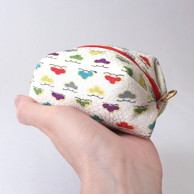 Pouch with Japanese traditional pattern, Kimono (Small) - Toiletry Bags & Pouches - Other Materials White