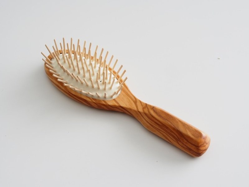 Redecker_ round maple massage hairbrush - Other - Wood Brown