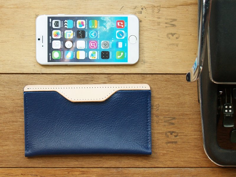 iPhone 8  - 深海の手作りの革の電話ケース（無料彫刻英語名/ギフト包装） - PCアクセサリー - 革 ブルー