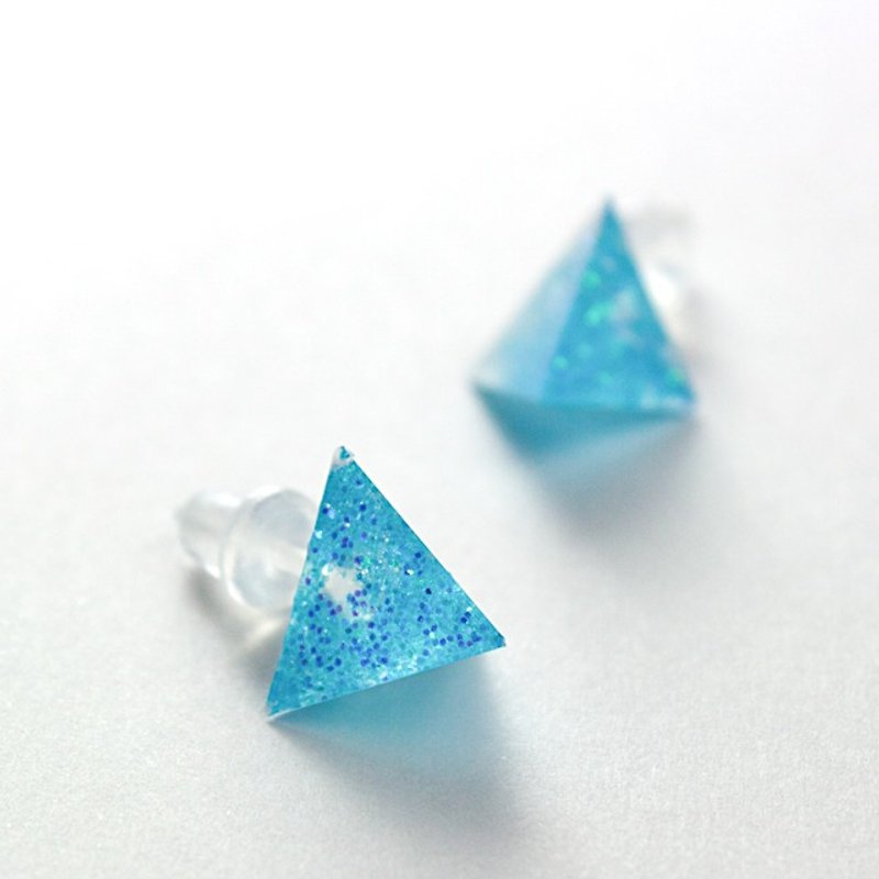 三角形耳環 （珍珠） - 耳環/耳夾 - 其他材質 藍色