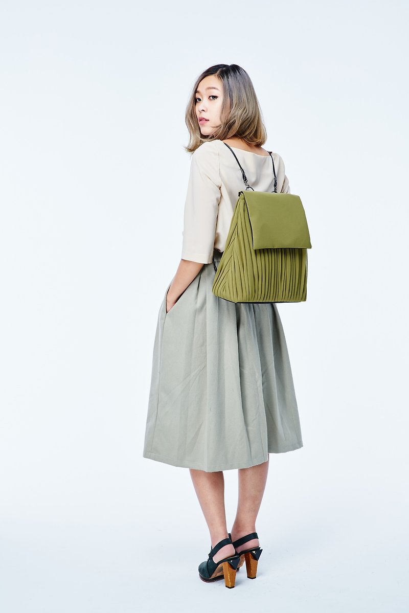 Nanting series dual-use backpack (Matcha green). Backpack. backpack. - กระเป๋าเป้สะพายหลัง - วัสดุอื่นๆ 