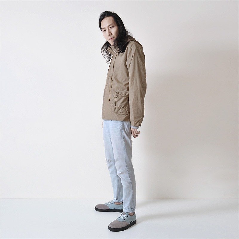 AFTER - Three-dimensional pocket trench coat - เสื้อสูท/เสื้อคลุมยาว - เส้นใยสังเคราะห์ สีกากี