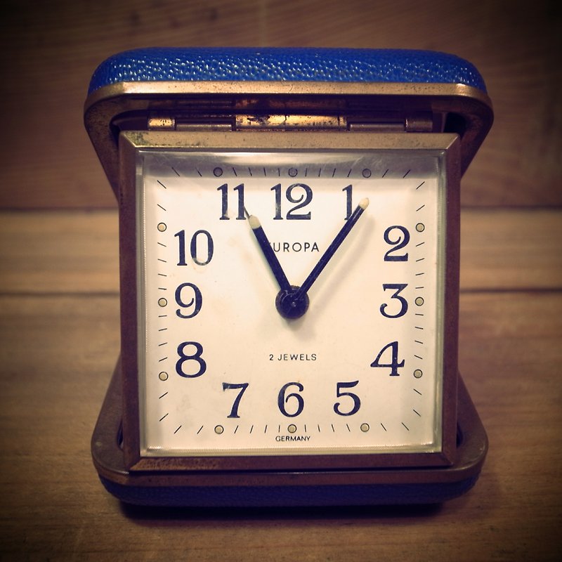 [Bones] early German system of navy blue EUROPA mechanical clockwork Travel Alarm Clock Travel Clock Portable VINTAGE antique clock - Clocks - Other Metals Blue